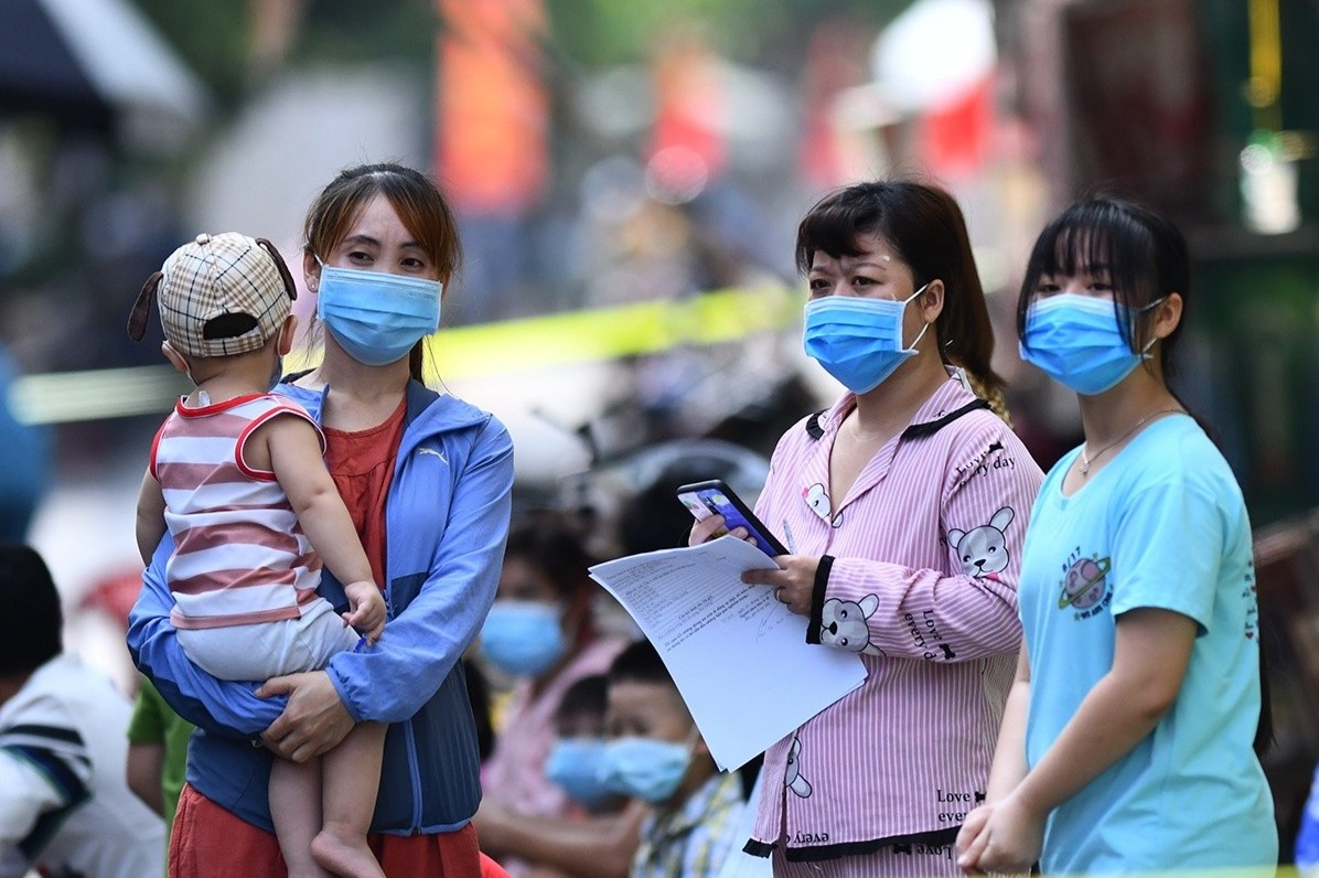 Diem khac biet cua dot dich Covid-19 dang bung phat hinh anh