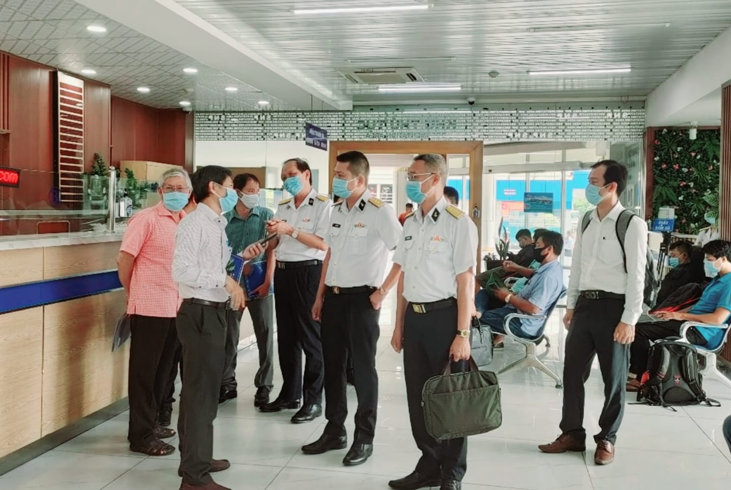 Nguy cơ bùng phát dịch Covid-19 tại TP.HCM  ảnh 3 Nguy co bung phat dich Covid-19 tai TP.HCM anh 3