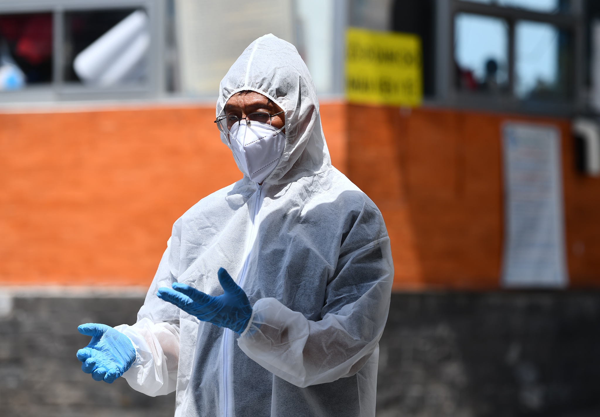 58 nguoi lien quan o dich nhom ton giao o TP.HCM la ai? hinh anh