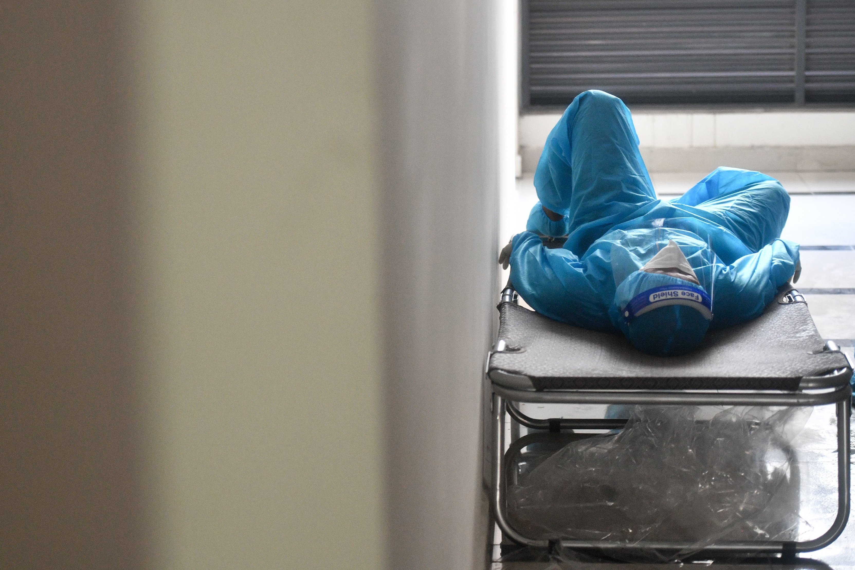 benh vien dieu tri Covid-19 anh 1