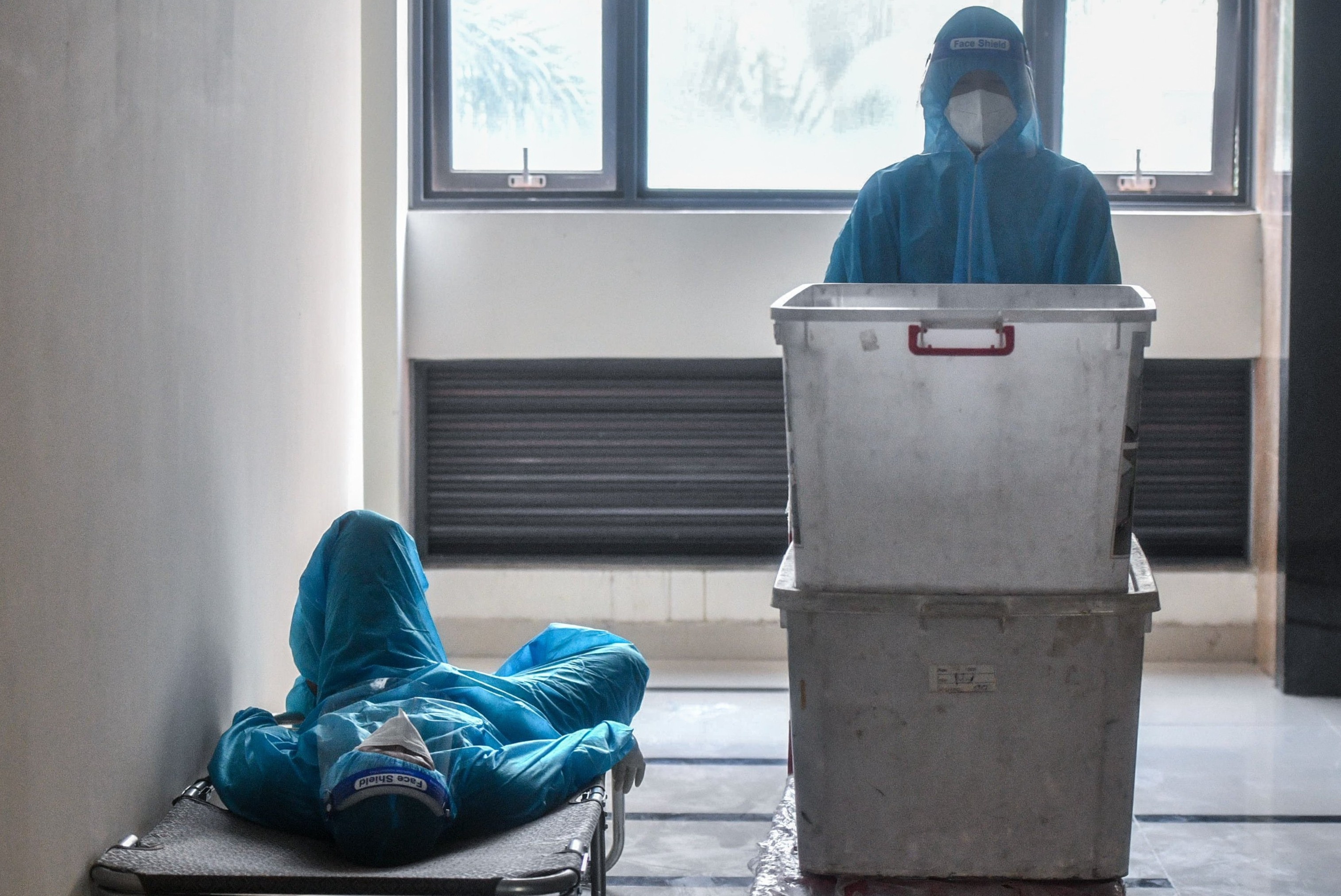 Cang minh dieu tri hang nghin F0 o TP.HCM hinh anh