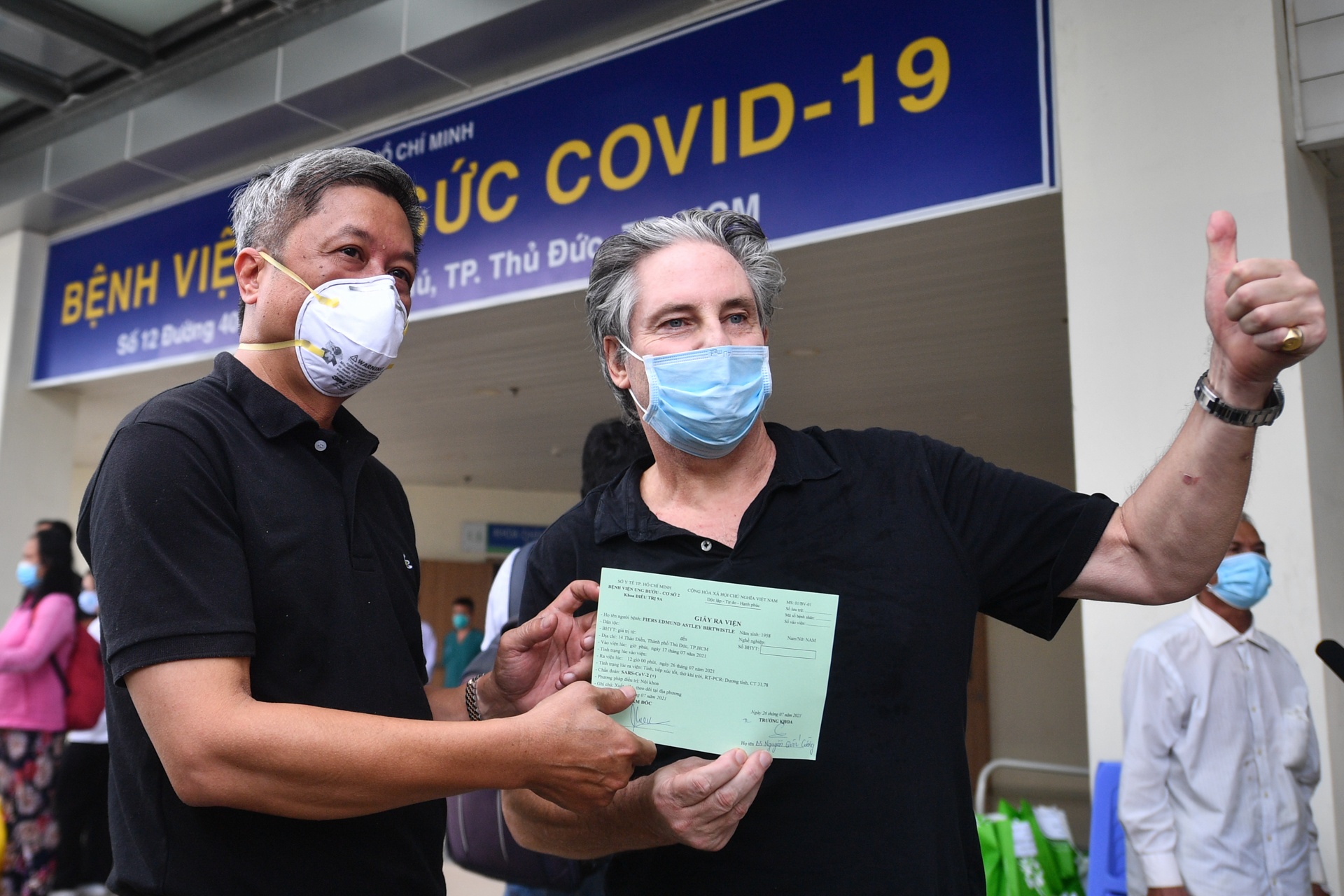 3.866 nguoi duoc cong bo khoi Covid-19 trong ngay 3/8 hinh anh