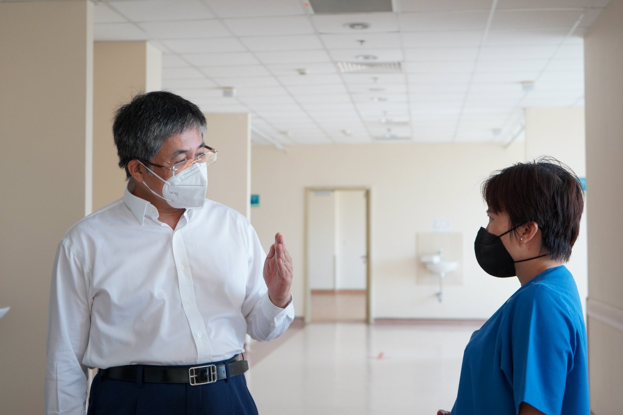 benh vien Quoc te City dieu tri Covid-19 anh 2