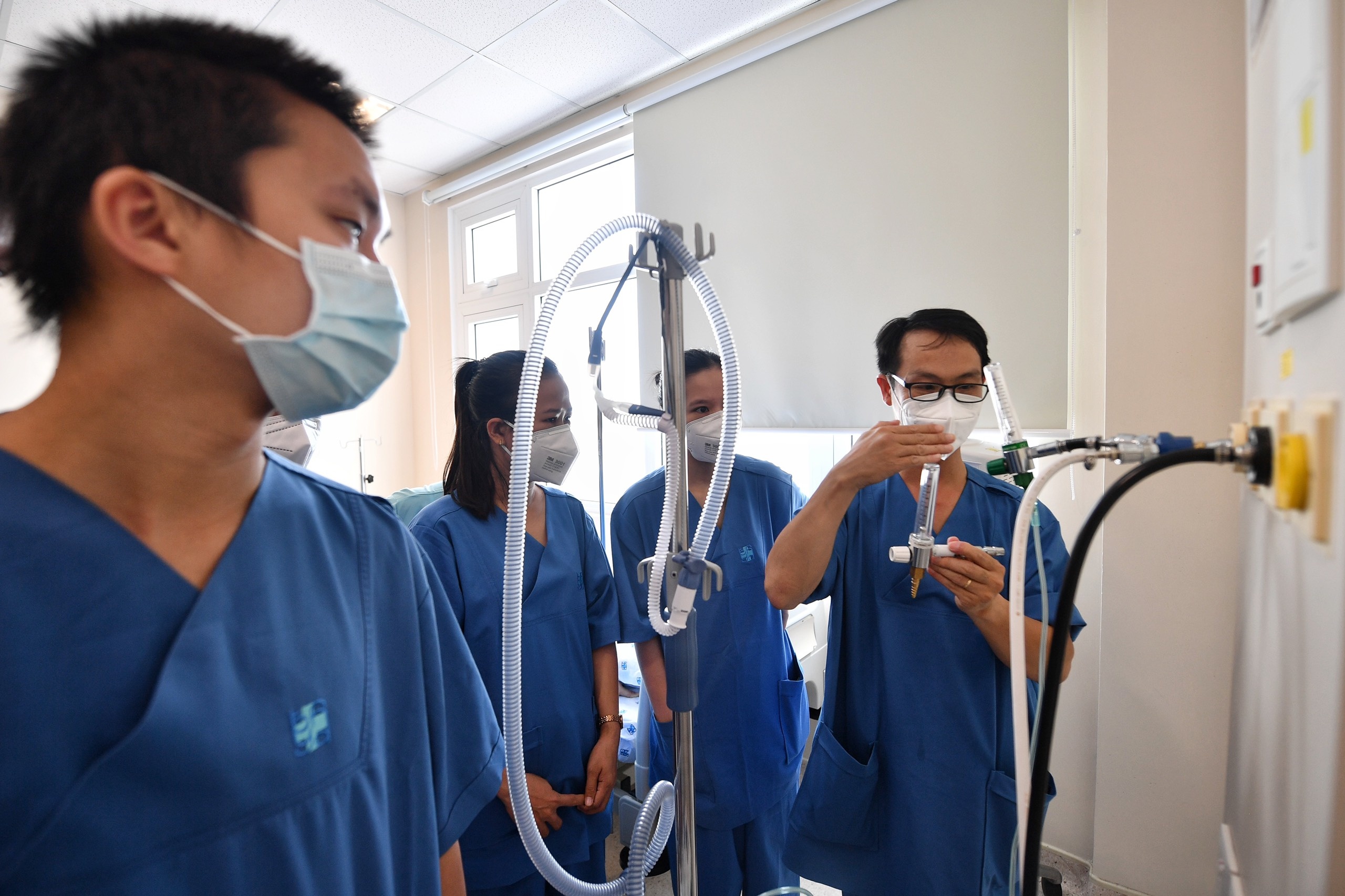 Trung tâm Hồi sức Covid-19 tại TP.HCM ảnh 2 Trung tam Hoi suc Covid-19 tai TP.HCM anh 2