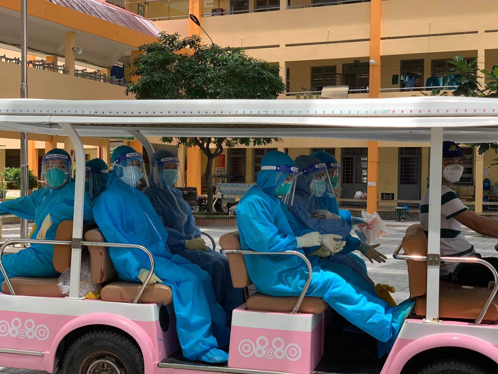 Benh vien da chien so 4 o TP.HCM co 3.811 F0 xuat vien trong mot thang hinh anh