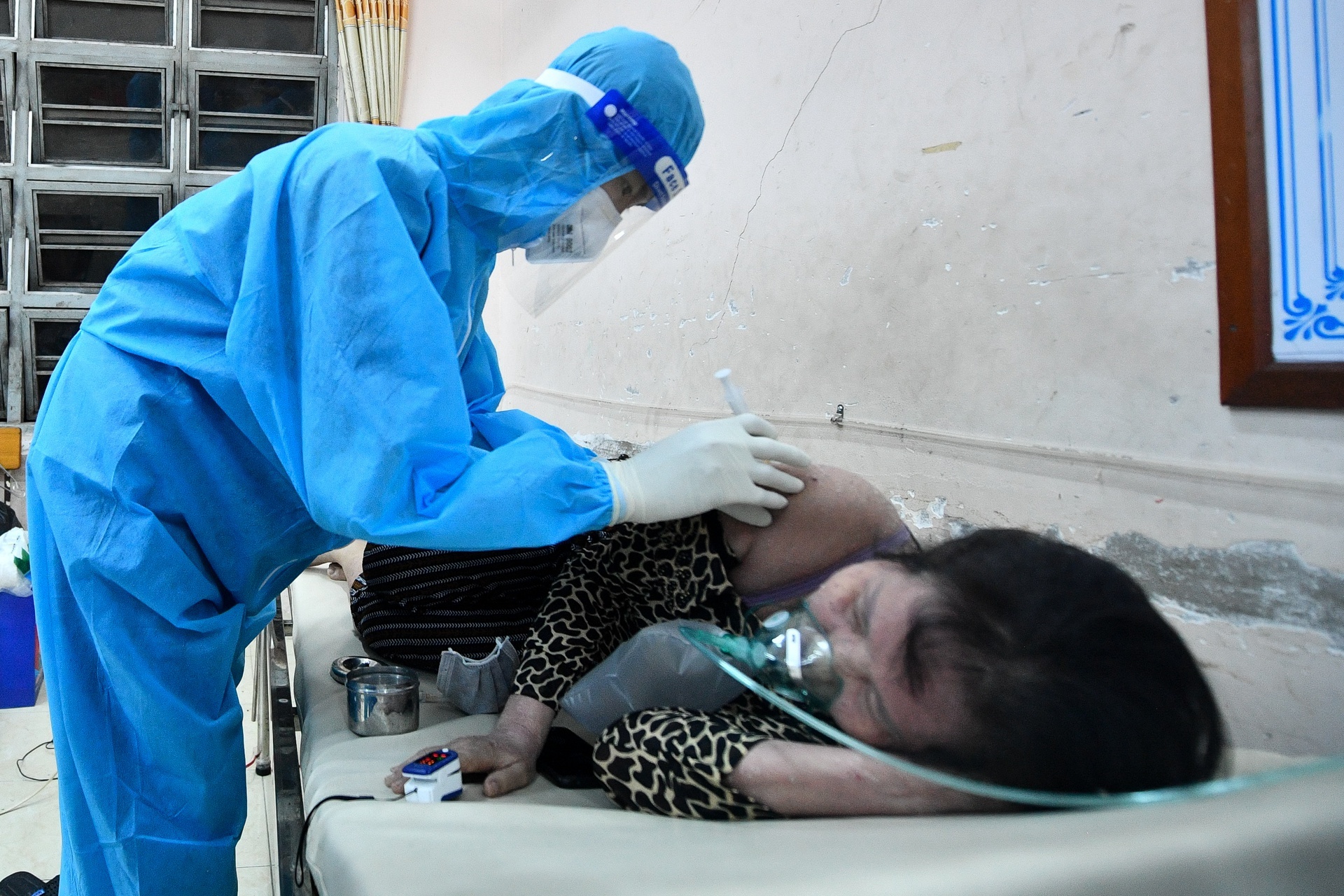 De xuat ve viec dung F0 khoi benh tham gia chong dich tai TP.HCM hinh anh