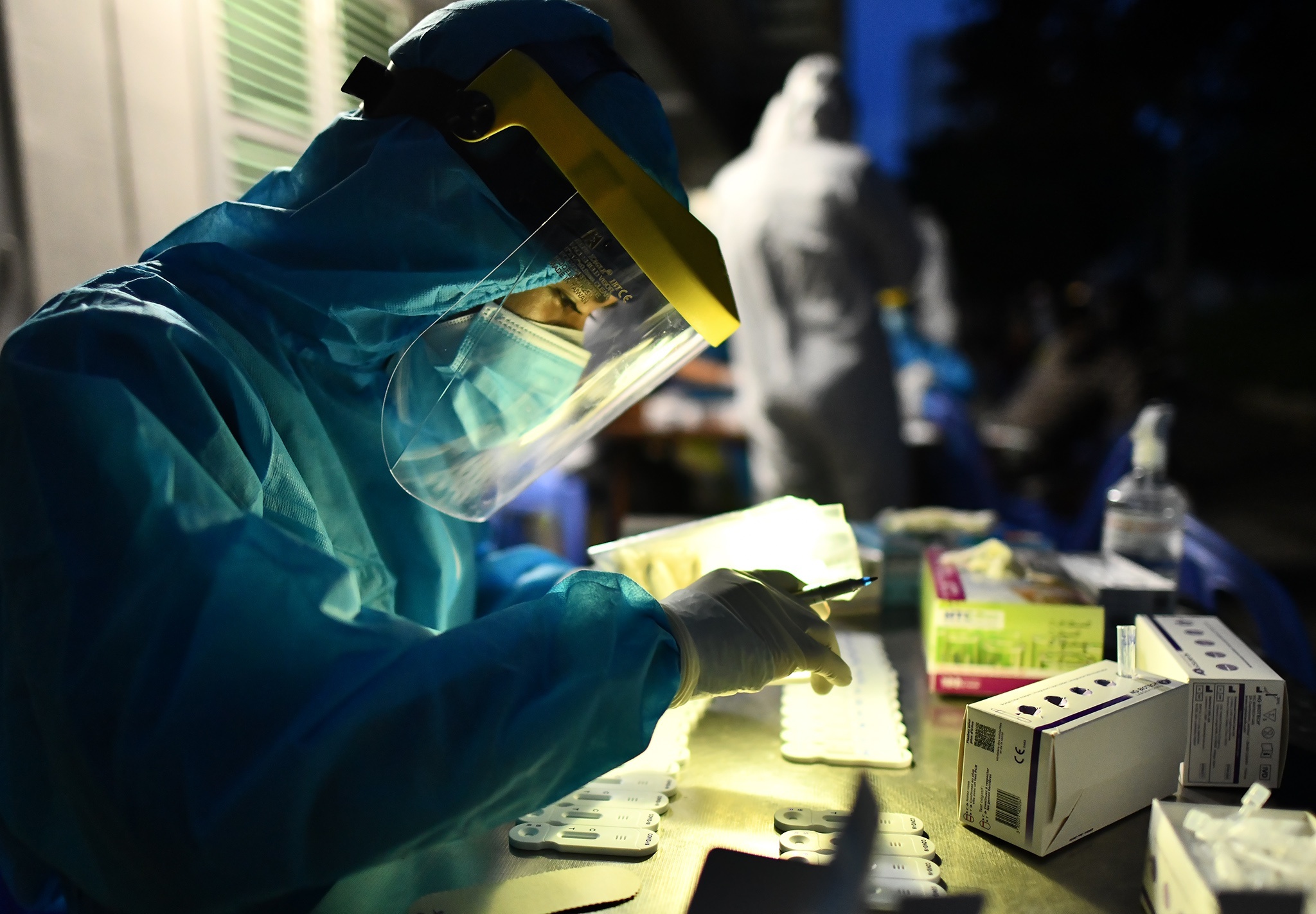 Them 11.469 nguoi mac Covid-19, TP.HCM va Dong Nai tang F0 hinh anh