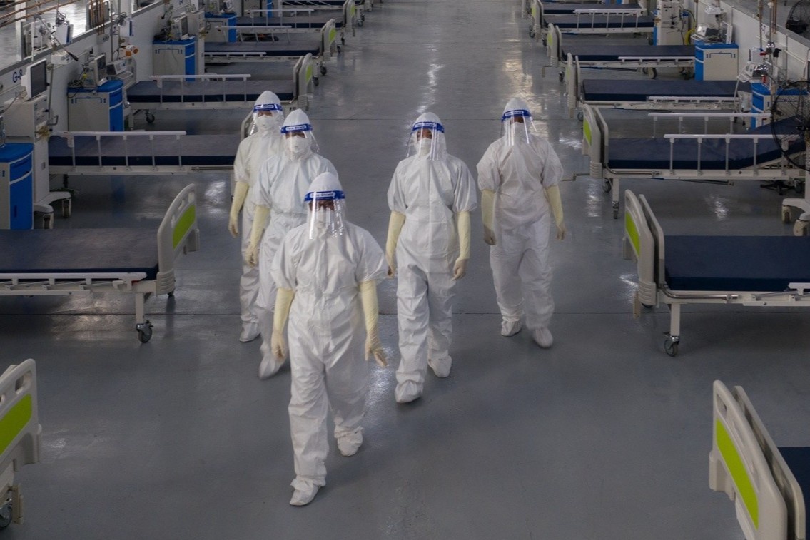 TP.HCM co du nang luc dieu tri khi luc luong chi vien rut quan? hinh anh