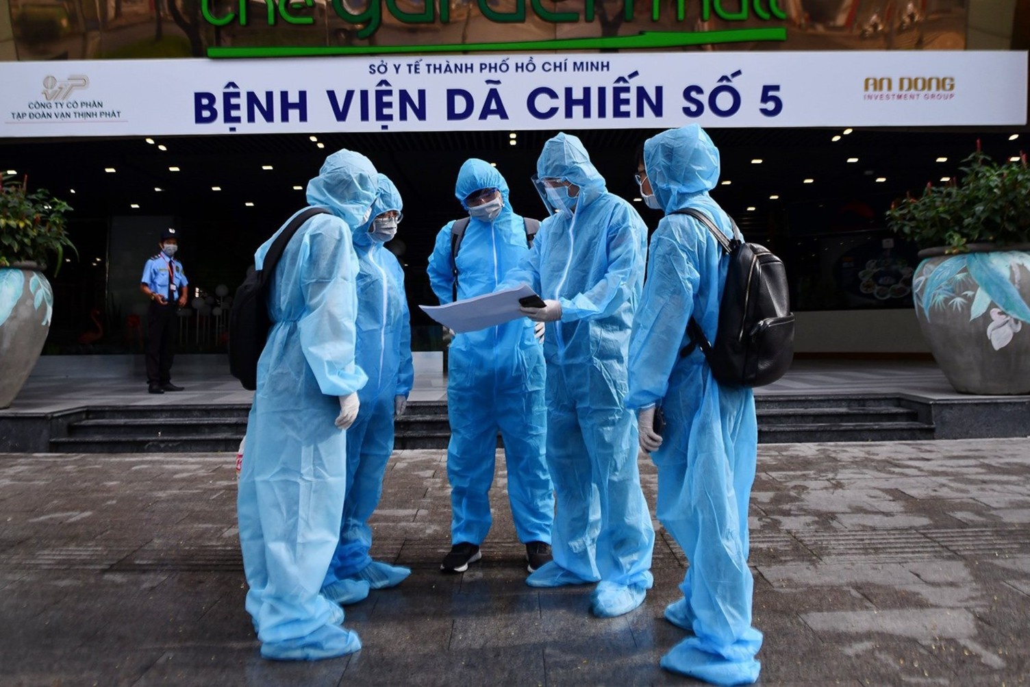Cac benh vien da chien tai TP.HCM lan luot ngung hoat dong hinh anh