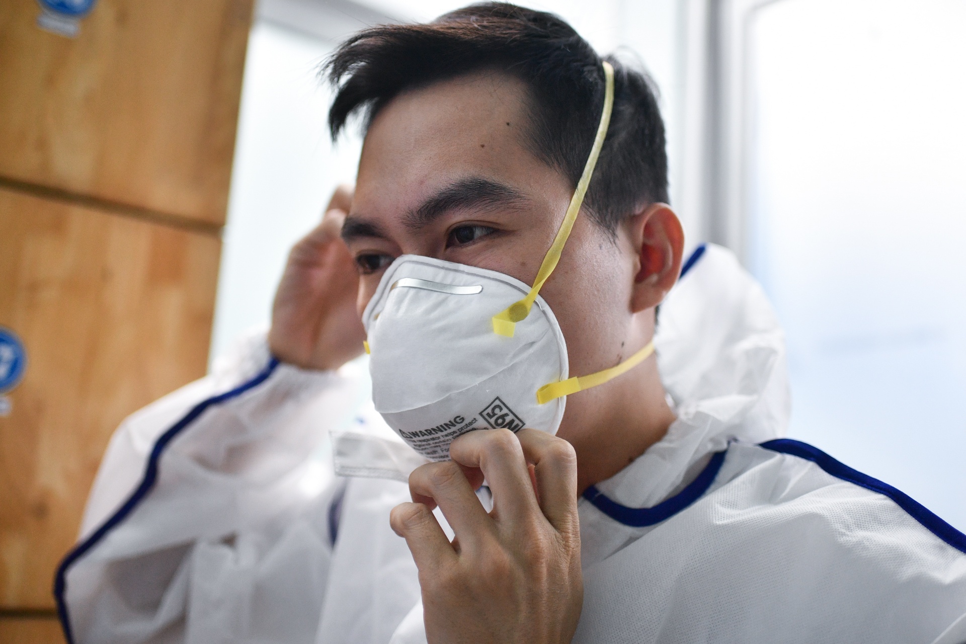 Kich ban cau gio, ung pho voi bien chung Omicron xam nhap TP.HCM hinh anh