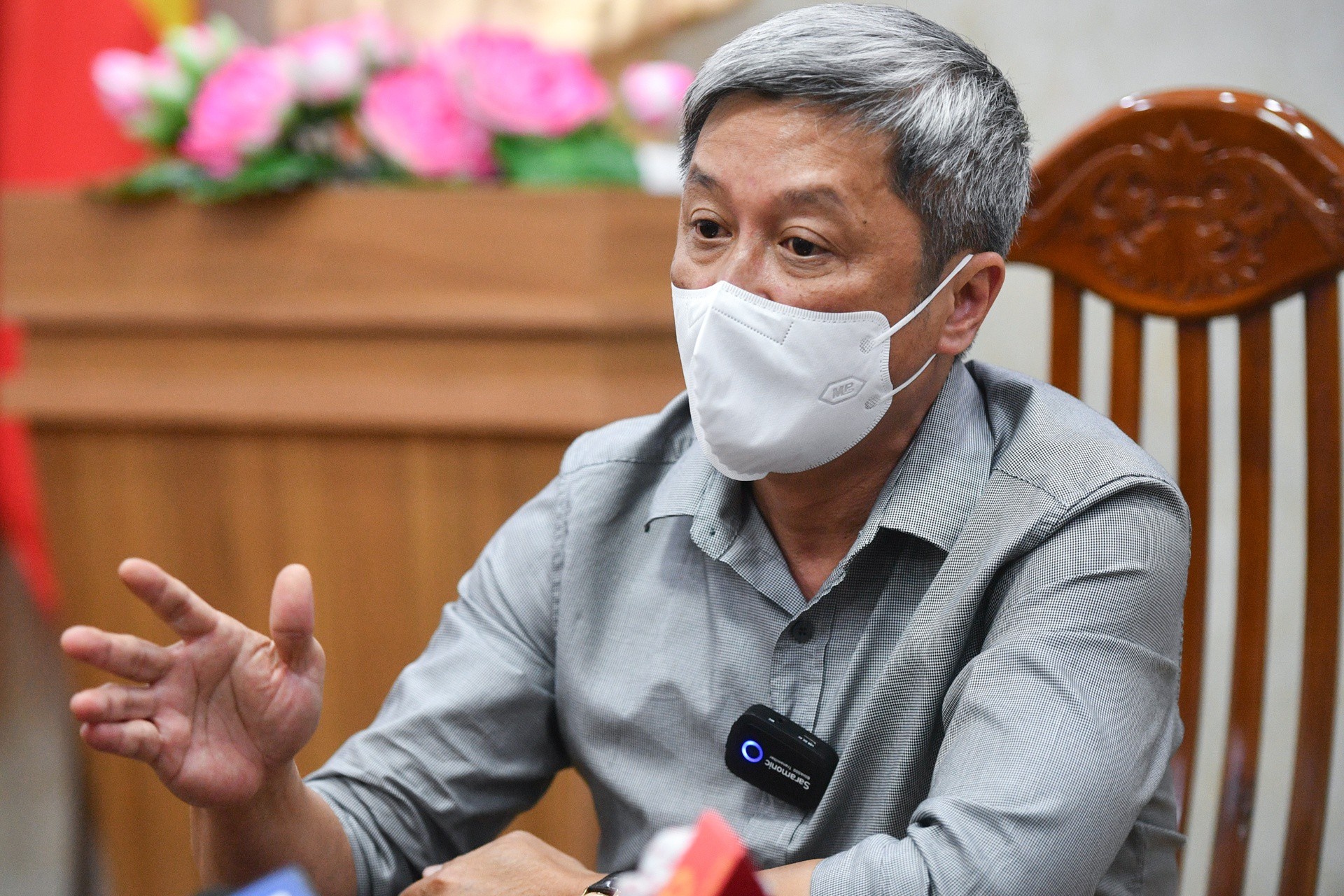 tiem vaccine phong bien chung Omicron anh 1