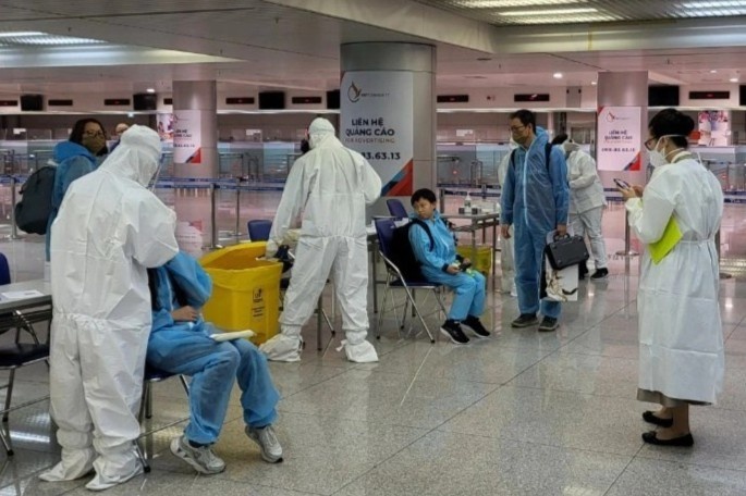 ung pho bien chung Omicron anh 3