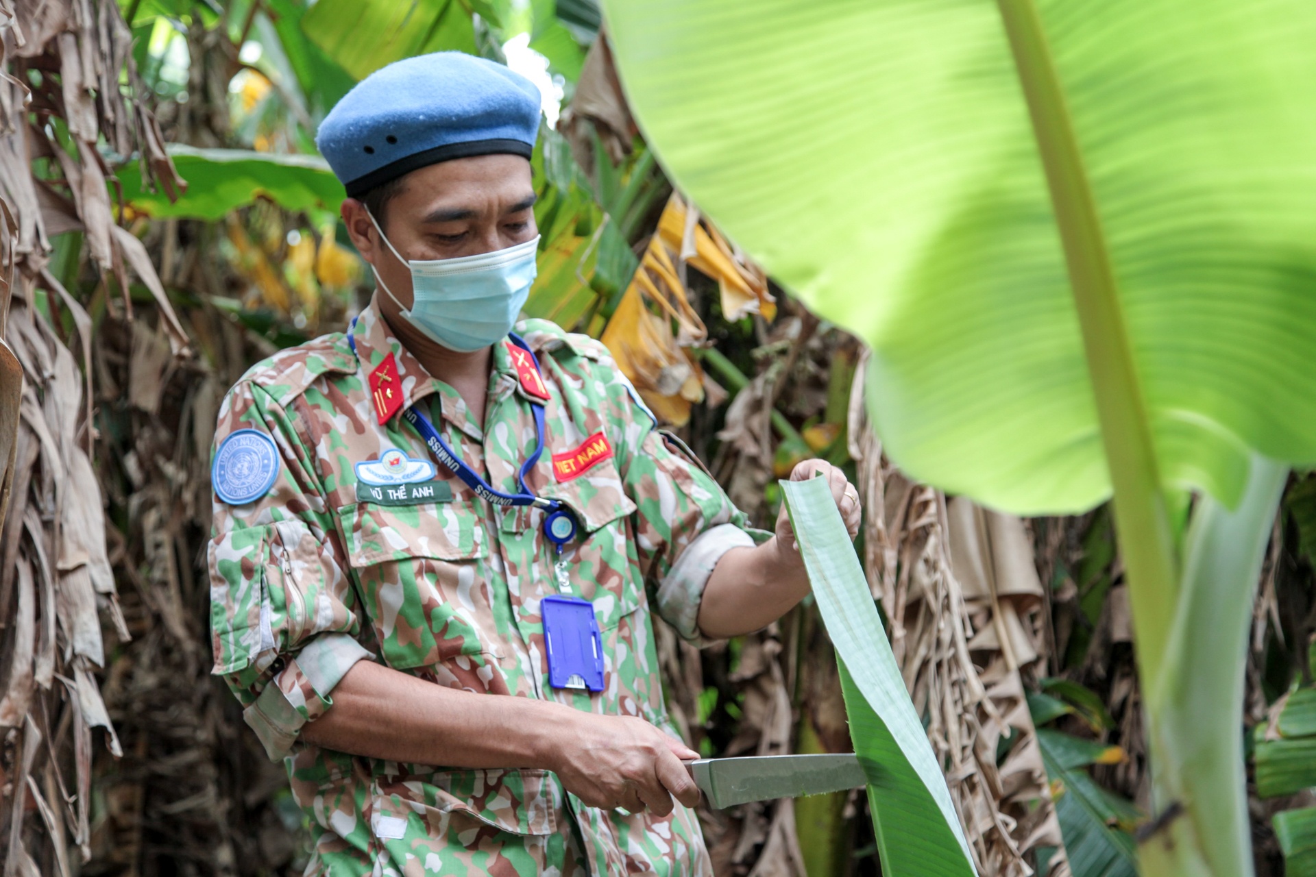 Y bac si 'mu noi xanh' don Tet am ap tai Nam Sudan anh 2