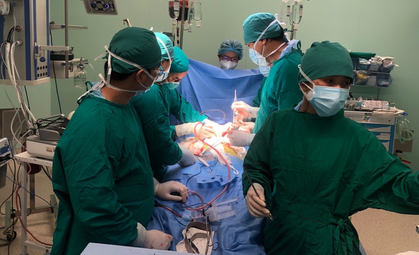 trẻ nhập viện ngày Tết do tai nạn nghiêm trọng  ảnh 1 tre nhap vien ngay Tet do tai nan nghiem trong anh 1