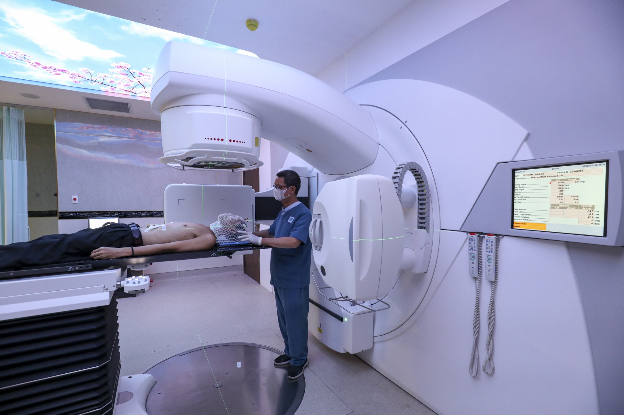 benh vien ung buou 2 anh 6