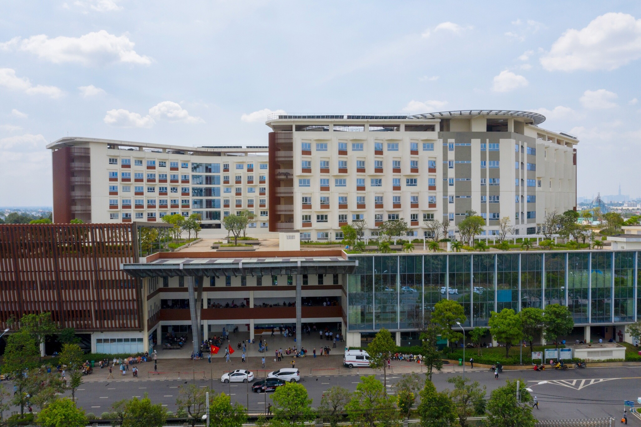 benh vien ung buou 2 anh 2