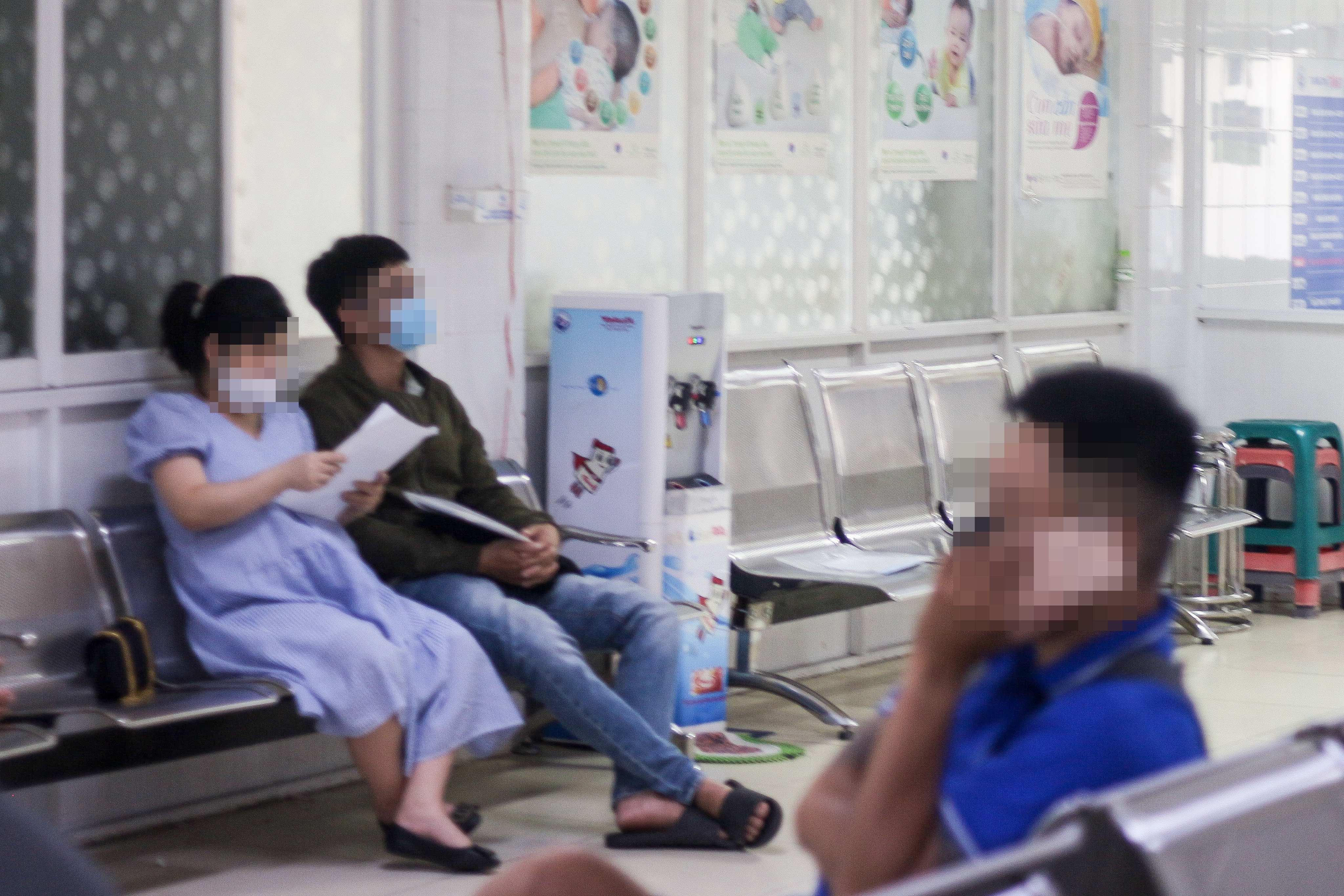 nao pha thai tre em anh 2