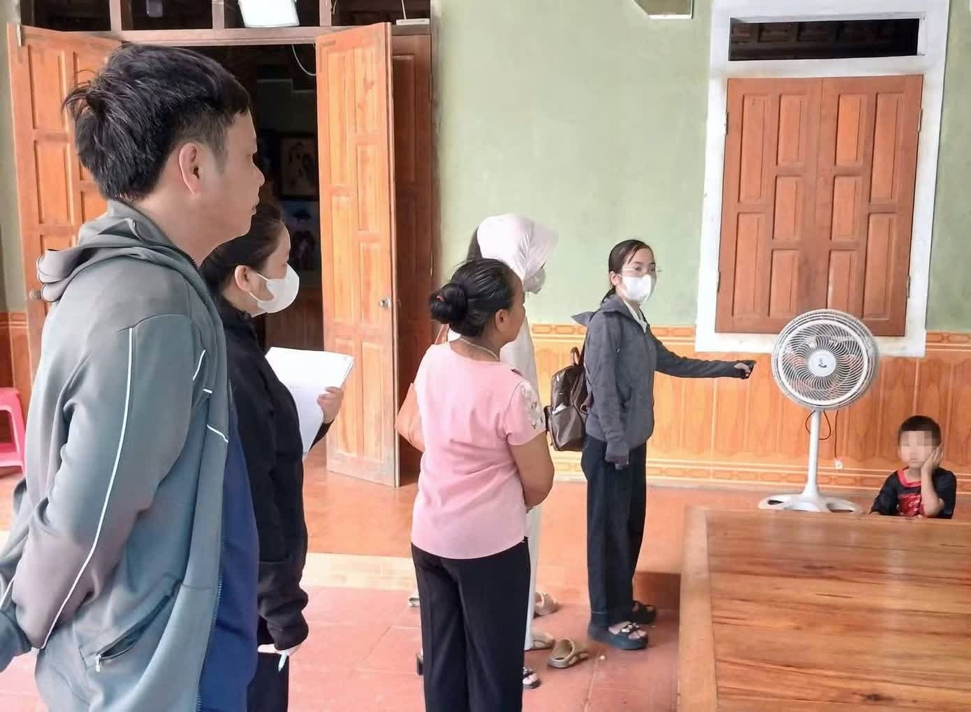 Cho nuoi can 5 nguoi, sau do duoc phat hien duong tinh virus dai hinh anh