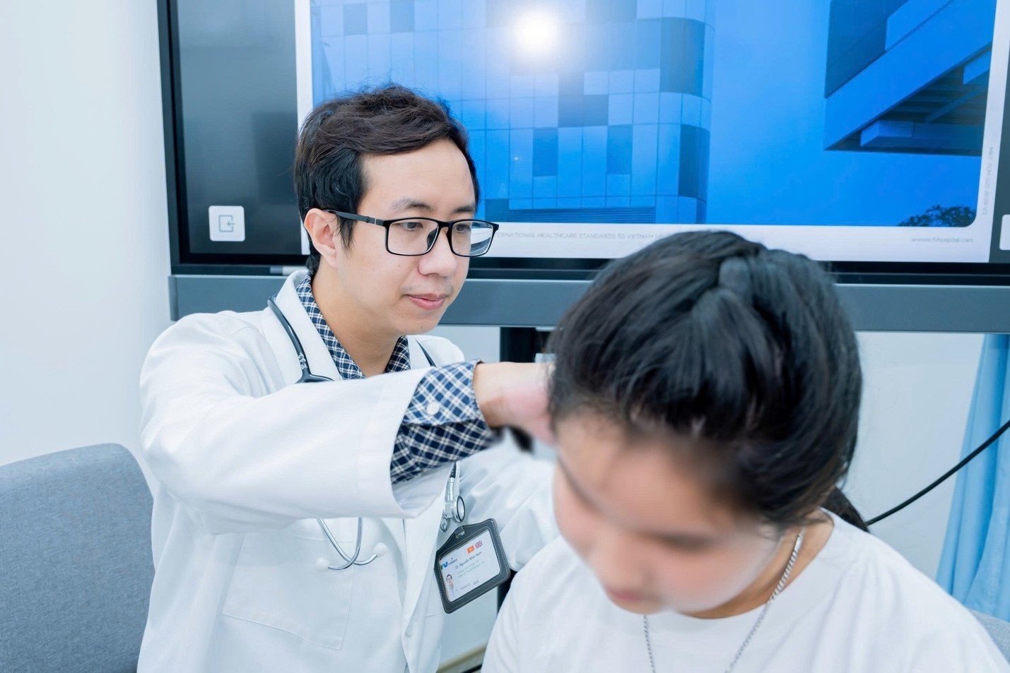 TS.BS Nguyễn Nhật Nam ảnh 4 TS.BS Nguyễn Nhật Nam ảnh 4