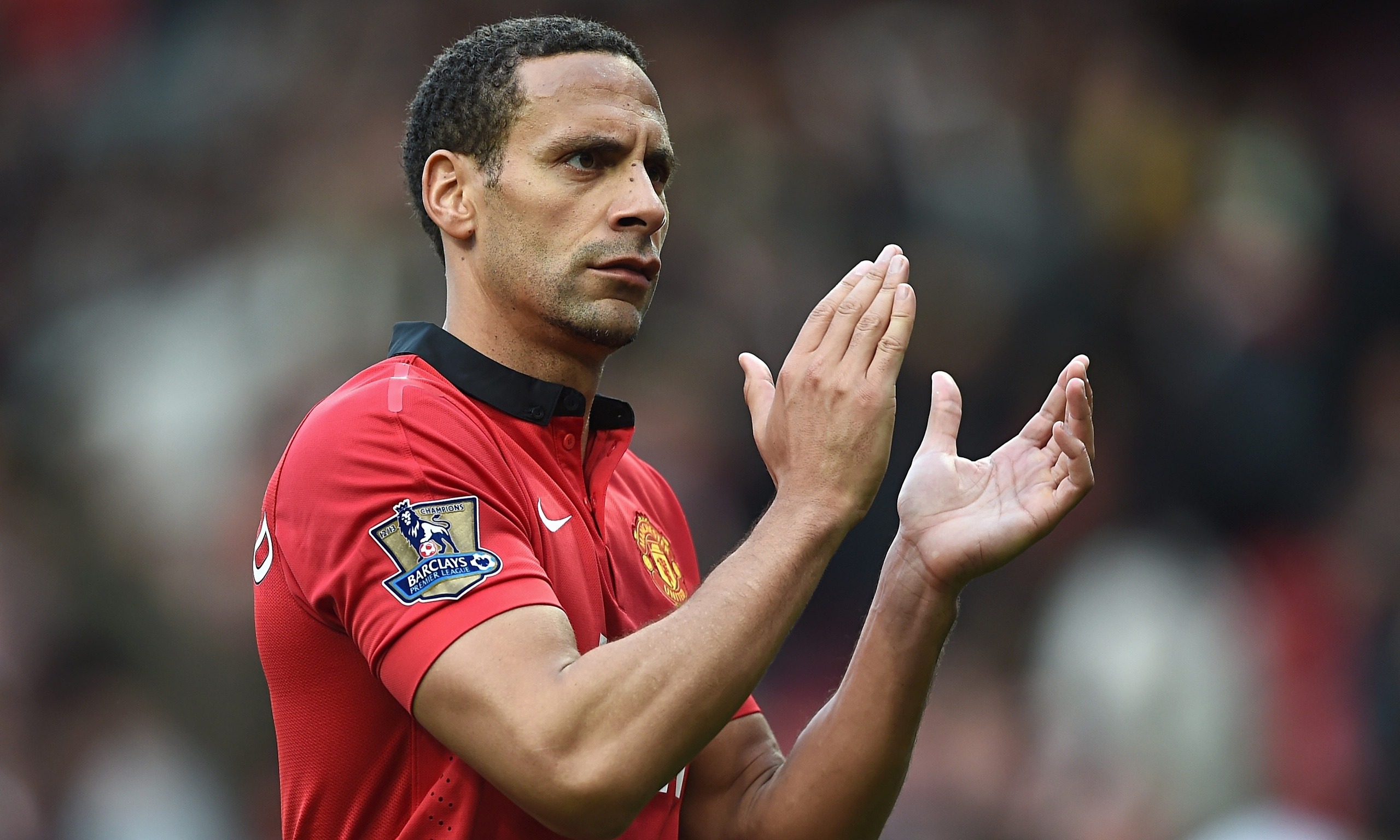 Rio Ferdinand giai nghe hinh anh