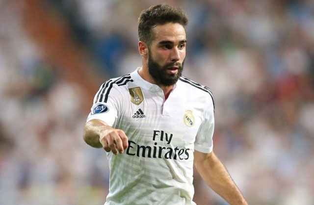 Sao Real ung ho Casillas ra di hinh anh