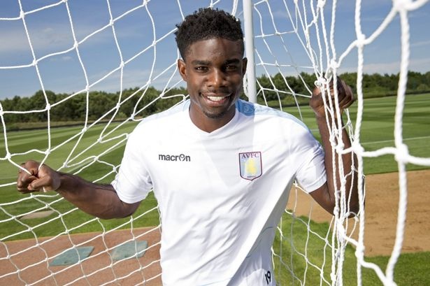  4. Micah Richards (Aston Villa): Sau chuỗi phong độ thất vọng tại Manchester City và Fiorentina, Micah Richards Anh đã tìm được bến đỗ tiếp theo cho sự nghiệp của mình. Tại sân Villa Park, anh được HLV Tim Sherwood đảm bảo một vị trí chắc chắn trong đội hình. Kinh nghiệm thi đấu lâu năm tại Premier League sẽ giúp cựu tuyển thủ Anh nhanh chóng trở lại với hình ảnh của một “Sol Campell đệ nhị”.