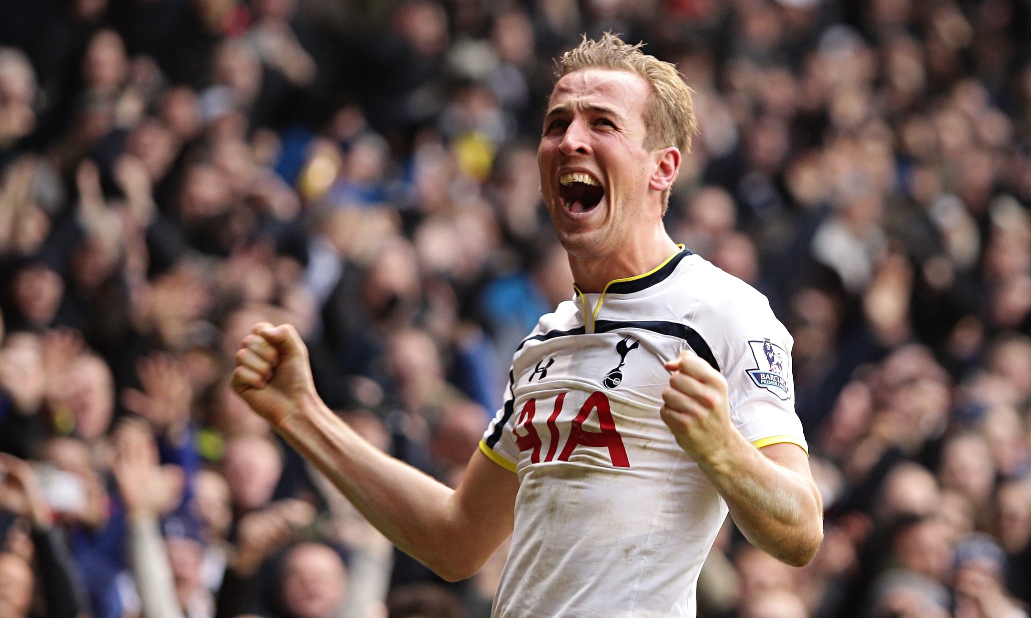5. Harry Kane (Tottenham- 40 triệu bảng): Chỉ với một mùa giải thăng hoa trong màu áo Spurs, sao mai 21 tuổi được đội bóng chủ quản hét giá lên đến 40 triệu bảng. Hiện tại, M.U gần như đã rút lui trong thương vụ đầy may rủi này để chuyển hướng sang những mục tiêu chắc chắn hơn. Ảnh: Static.