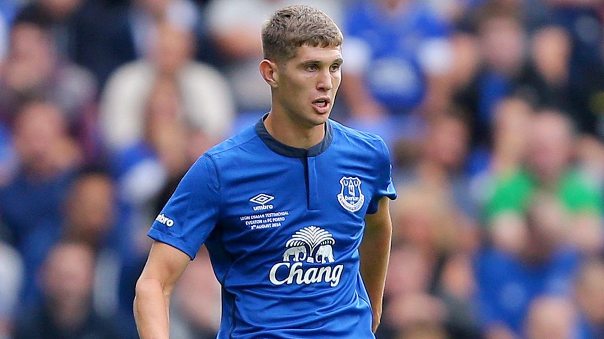6. John Stones (Everton- 30 triệu bảng): Jose Mourinho muốn sở hữu trung vệ 21 tuổi như một phương án lâu dài để thay thế vị trí của đội trưởng John Terry trong tương lai. Vì vậy, Chelsea sắp phá kỷ lục chuyển nhượng khi đưa ra lời đề nghị trị giá 30 triệu bảng nhằm thuyết phục “The Toffees” nhả người.