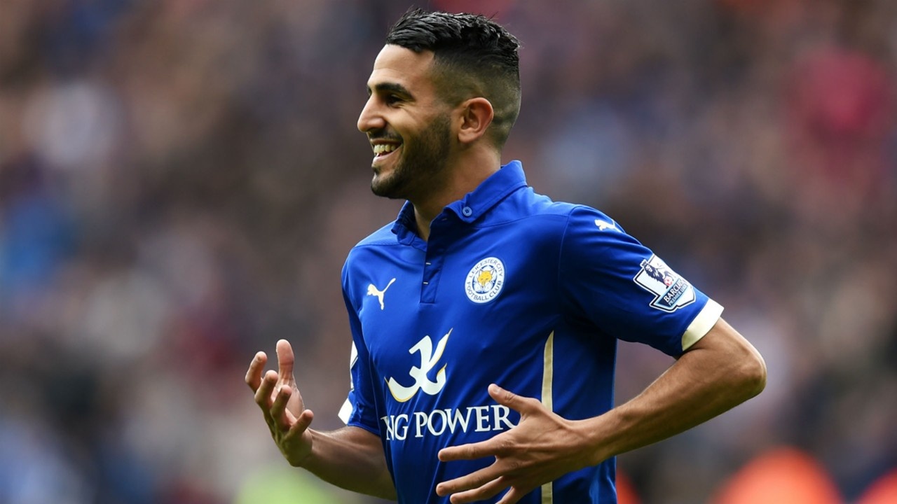 Tiền đạo trái: Riyad Mahrez (Leicester City): Chân sút người Pháp tỏa sáng rực rỡ với 2 bàn thắng và suýt nữa có cú hattrick đầu tiên trong sự nghiệp của mình.