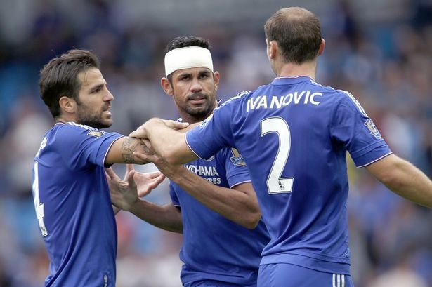 Diego Costa cần học cách kiềm chế bản thân.