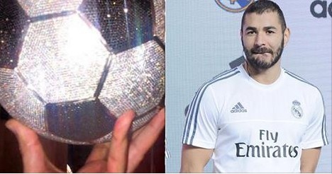 Benzema chi dam de dinh kim cuong len trai bong hinh anh