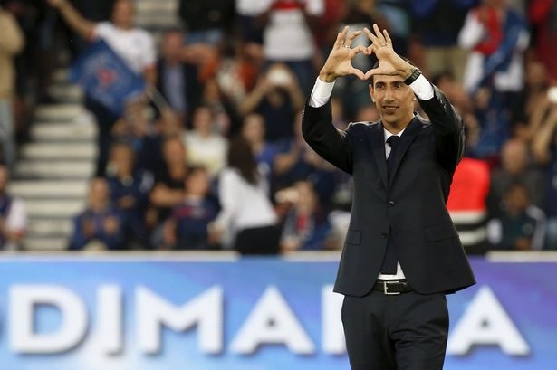 Tiền vệ trái: Angel Di Maria (PSG): Tuyển thủ Argentina không thể thích nghi với bóng đá Anh và đòi ra đi chỉ sau một mùa giải khoác áo M.U. Sau 4 lần chuyển đội bóng, “Thiên thần” đã tiêu tốn của Benfica, Real Madrid, M.U và PSG tổng cộng 125 triệu bảng. 