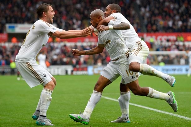 Andre Ayew đang làm mưa làm gió tại giải Ngoại hạng với 3 bàn thắng sau 4 lần ra sân.