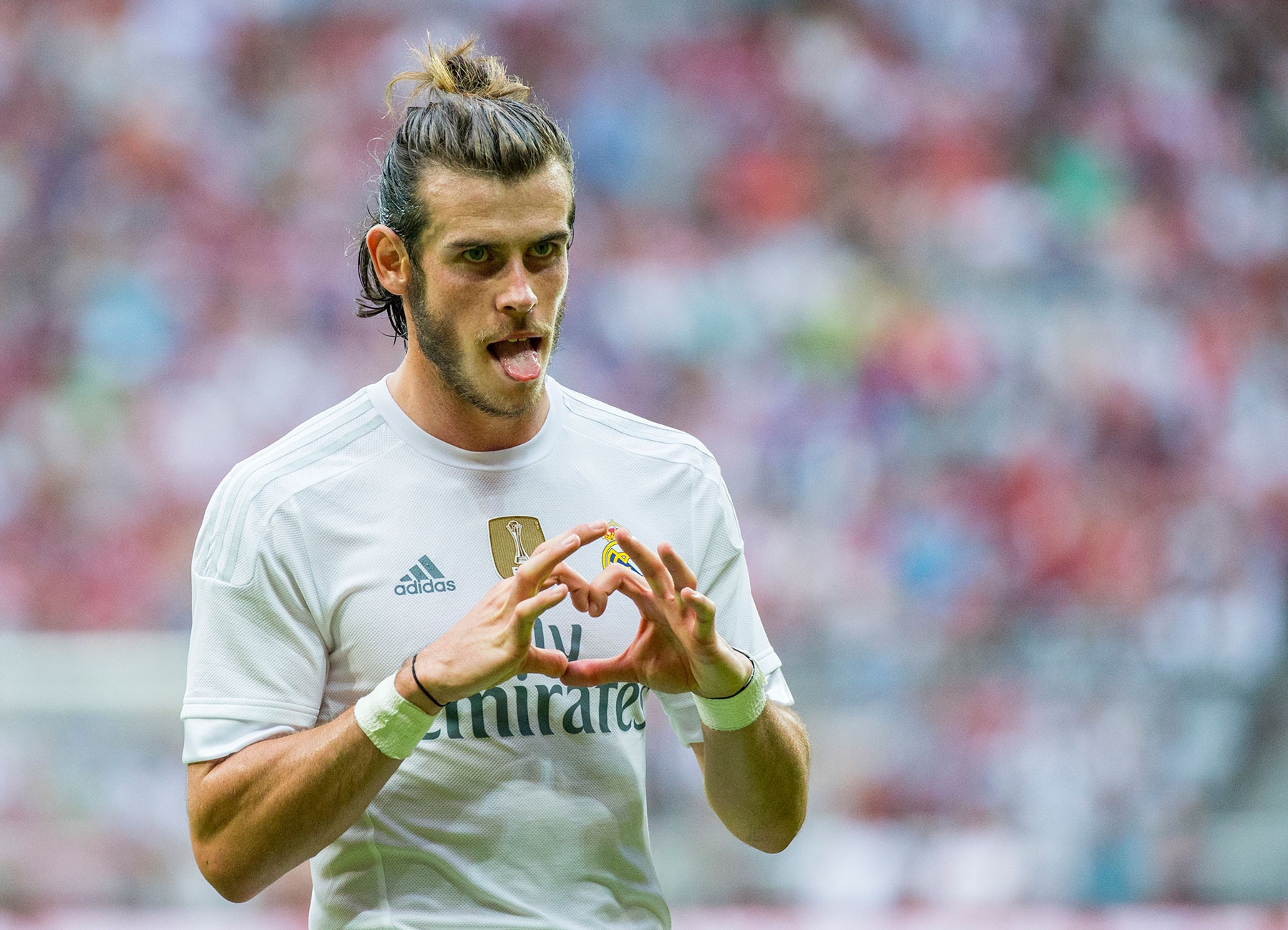 3. Gareth Bale (Real Madrid sang M.U- 80 triệu bảng): Tiền vệ người xứ Wales là niềm khao khát của “Quỷ đỏ” từ lâu. Tuy nhiên, thương vụ này khó có thể xảy ra khi cựu sao Spurs đang là quân bài chiến lược trong đội hình của tân HLV Rafa Benitez mùa giải năm nay. Ảnh: Marc Mueller/ EPA.