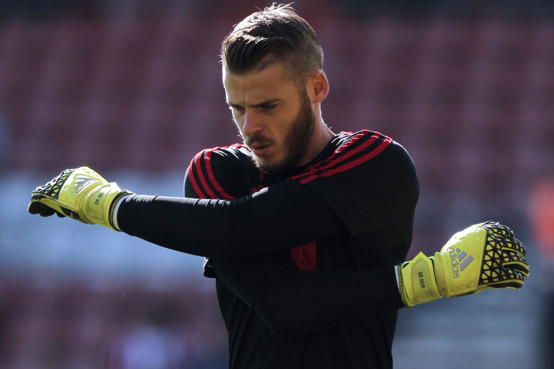 Thủ thành 25 tuổi tiếp tục thể hiện phong độ ấn tượng trong khung gỗ.