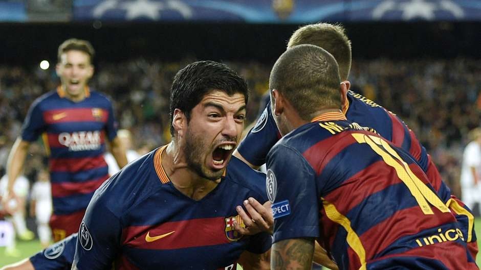 Tiền đạo: Luis Suarez (Barcelona): Người hâm mộ Blaugrana không cần phải quá lo lắng cho chấn thương của Lionel Messi khi họ đã sở hữu một trong những tiền đạo cắm hàng đầu thế giới hiện tại. Tuyển thủ Uruguay đã liên tiếp nổ súng trong 2 trận đấu liên tiếp để đem về những thắng lợi quan trọng cho đội chủ sân Nou Camp. 