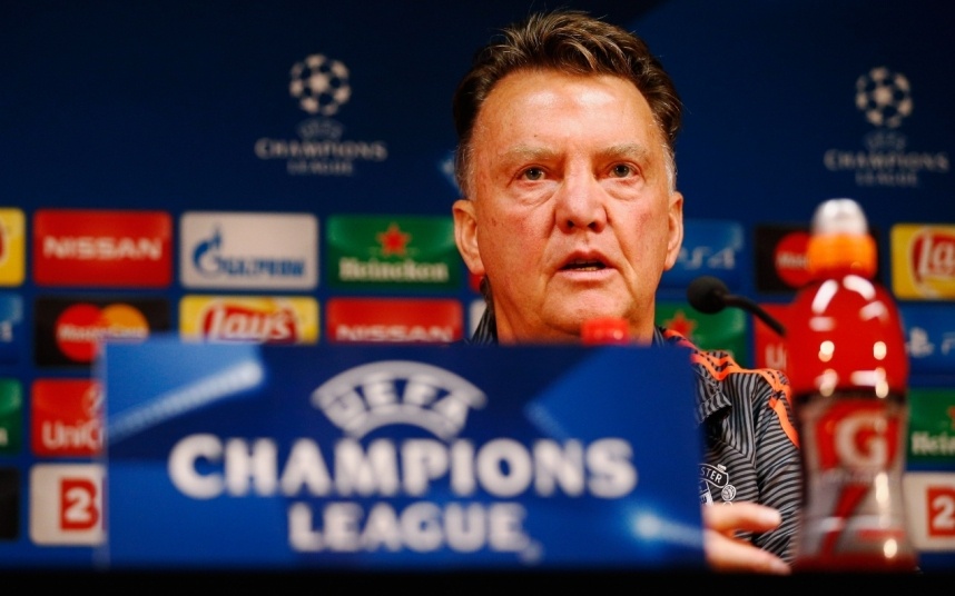 3. Louis Van Gaal (Manchester United- 7,3 triệu bảng/ mùa): Mức lương 7,3 triệu bảng hoàn toàn xứng đáng với tài năng của một trong những chiến lược gia hàng đầu thế giới. Hợp đồng của Van Gaal với đội chủ sân Old Trafford sẽ hết hạn vào năm 2017, tuy nhiên, “Tulip thép” khẳng định sẽ không gia hạn thêm.