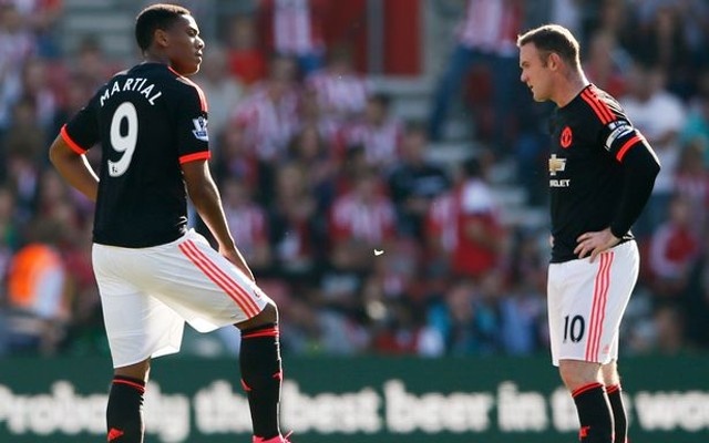 Rooney cần tận dụng tốt hơn những cơ hội do Martial tạo ra.