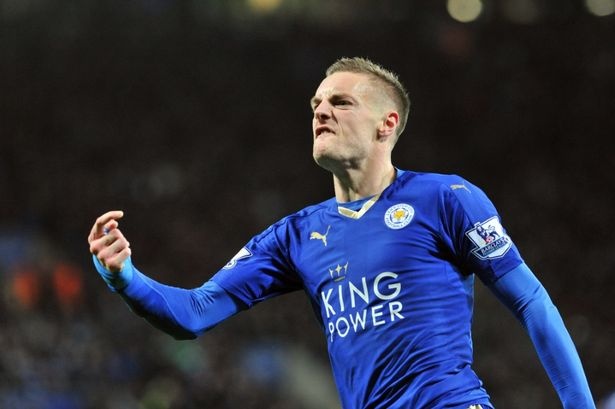 Jamie Vardy vừa phá kỷ lục tồn tại 12 năm bằng pha lập công vào lưới 