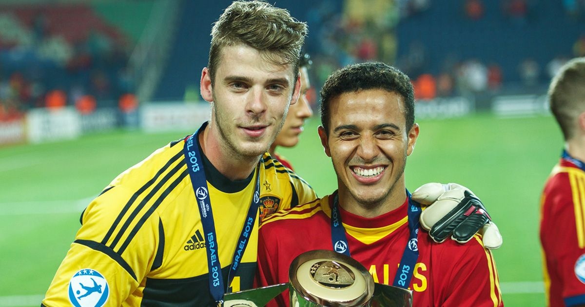 Sao Bayern tu choi loi moi den MU cua De Gea hinh anh