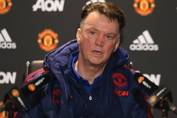 Louis Van Gaal van tin se vo dich Ngoai hang Anh hinh anh
