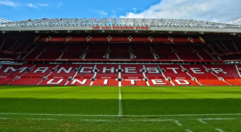 MU dong cua khan dai vi e ve hinh anh