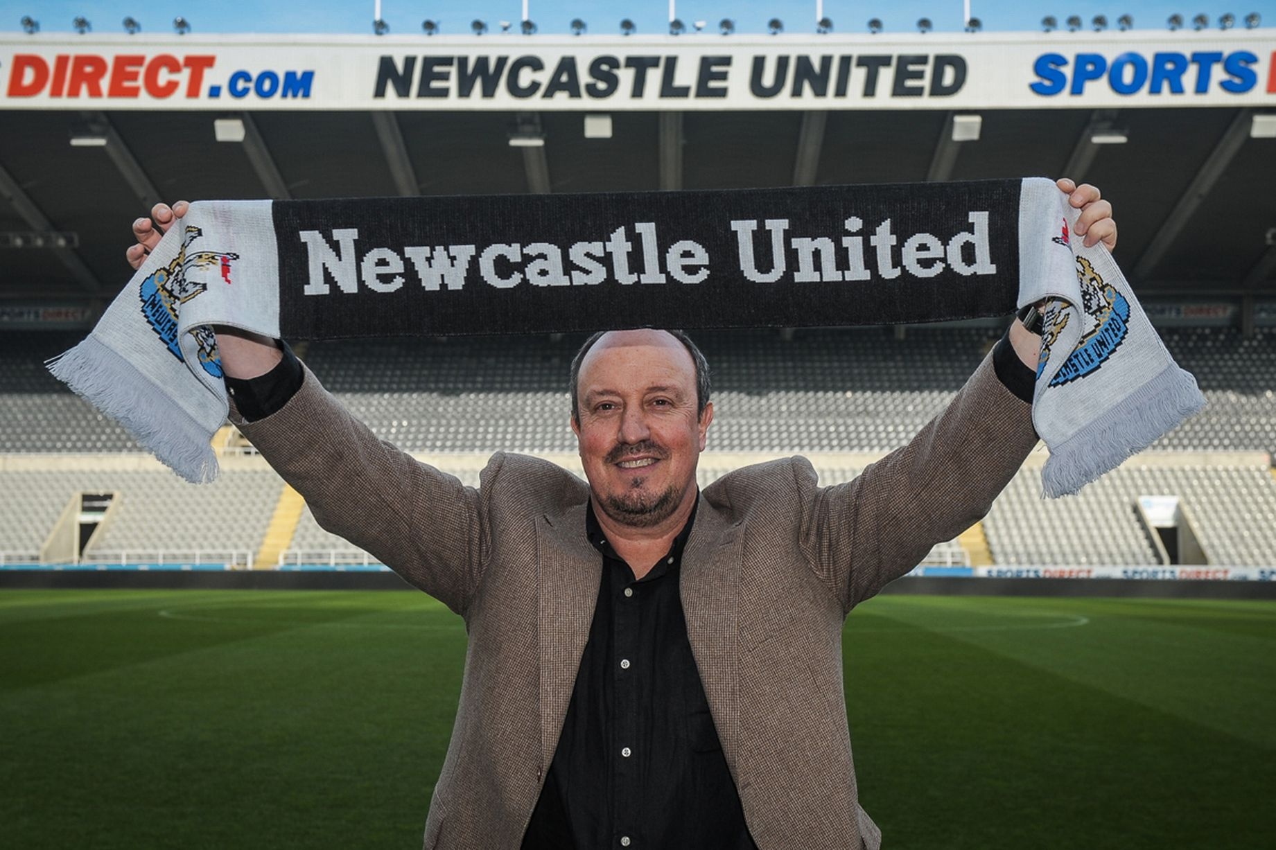 Rafa Benitez tro thanh tan HLV cua Newcastle hinh anh