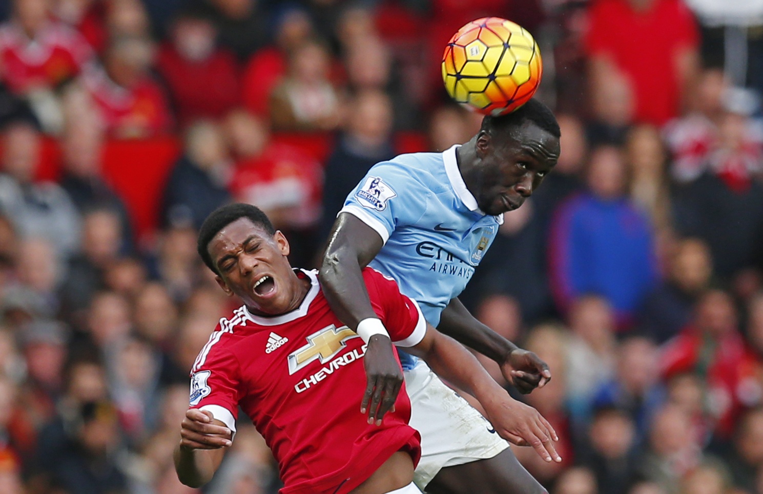 Mourinho den MU anh 2