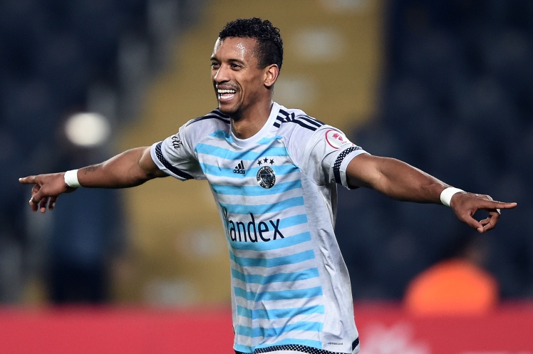 Huyen thoai Arsenal tai xuat anh 2