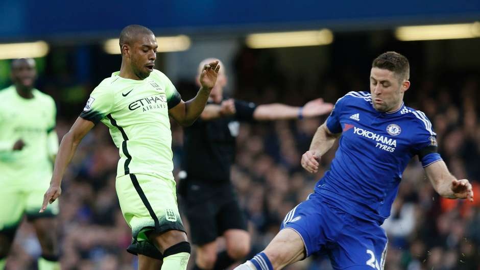 doi hinh te nhat giai ngoai hang anh 4