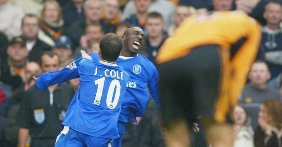 aguero ghi 100 bàn tại ngoại hạng Anh ảnh 1 aguero ghi 100 ban tai ngoai hang Anh anh 1