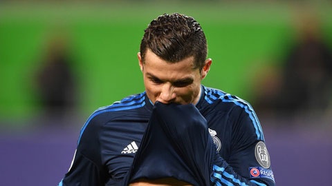 MU từ bỏ Ronaldo ảnh 1 MU tu bo Ronaldo anh 1