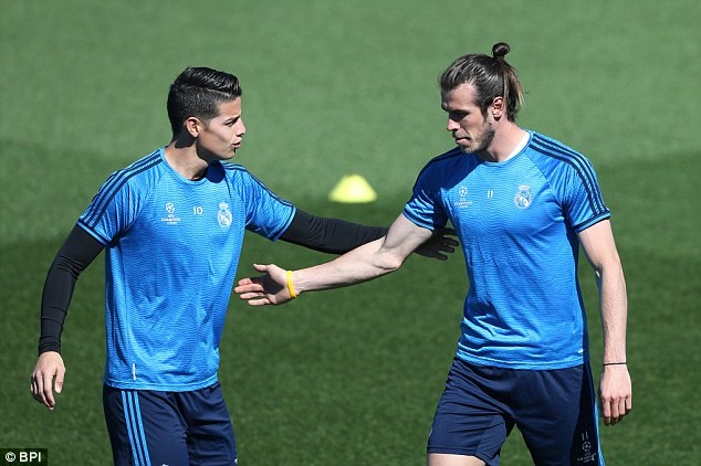 Ronaldo tro lai tran Man City anh 7