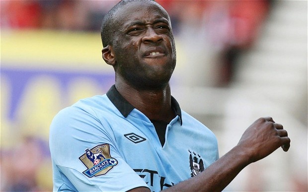 Yaya Toure: ‘Toi tuong duoc sang MU khi roi Barca’ hinh anh